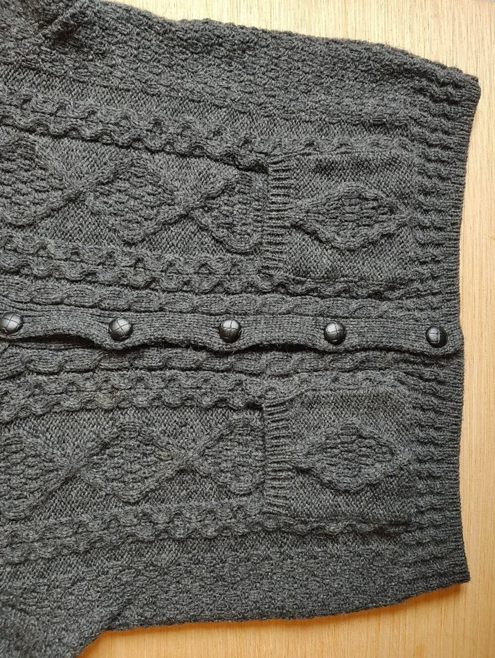 Aran Crafts Cable Cardigan Fisherman Chunky Grey Horn Buttons Wool Ireland L